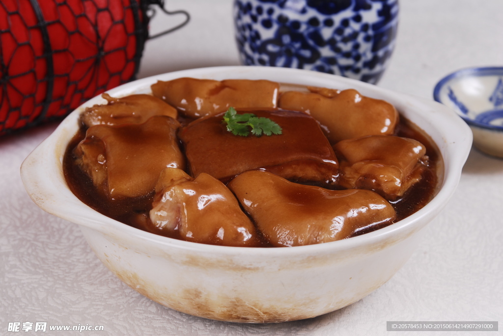 燒肉燜豬手