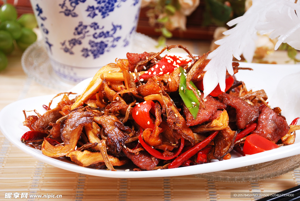 野菌燒汁牛肉