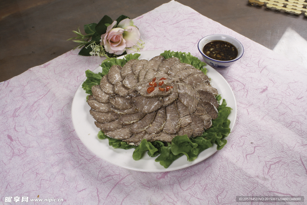 蒜泥牛肉