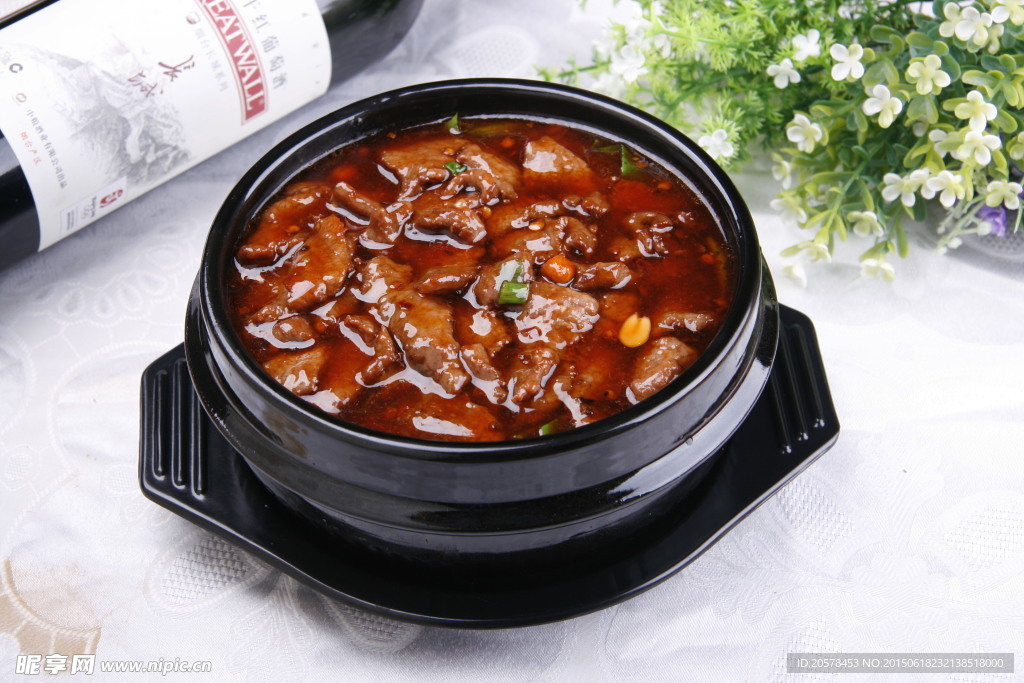 石鍋針菇牛肉