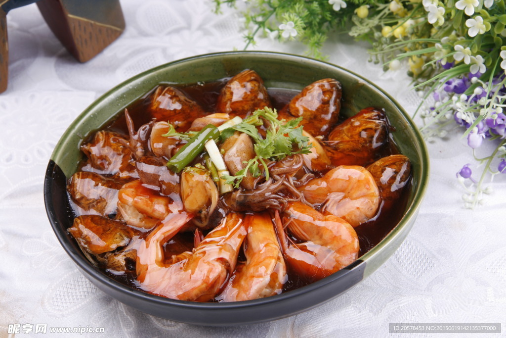 魚(yú)蝦燜海兔