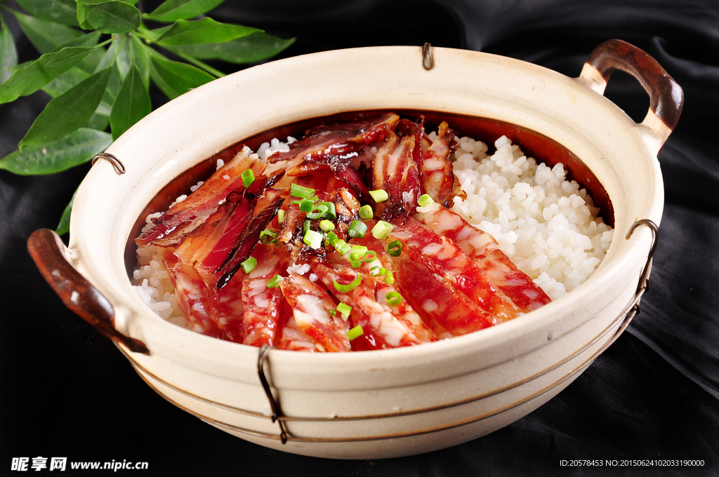 生啫臘味煲仔飯