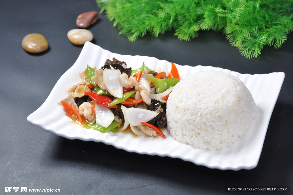 蝦仁里脊飯