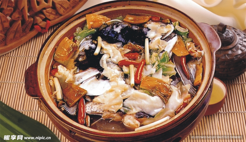泡菜魚頭王