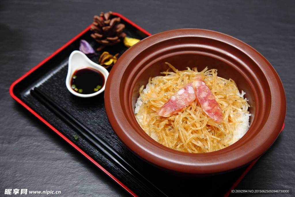 銀魚(yú)干飯