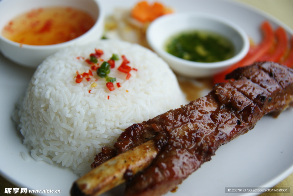 魚露肋排飯
