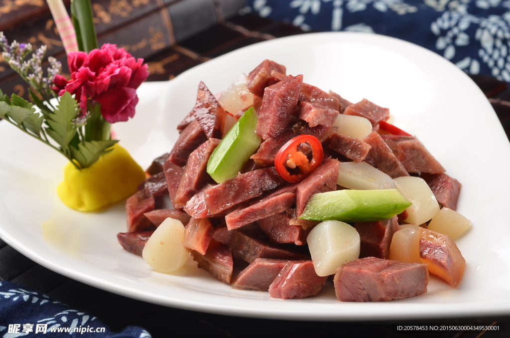 糖蒜拌牛肉
