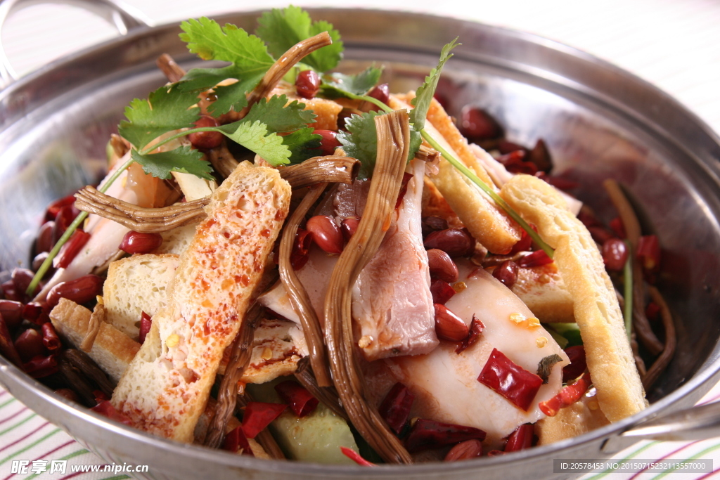 干鍋苗家豆腐
