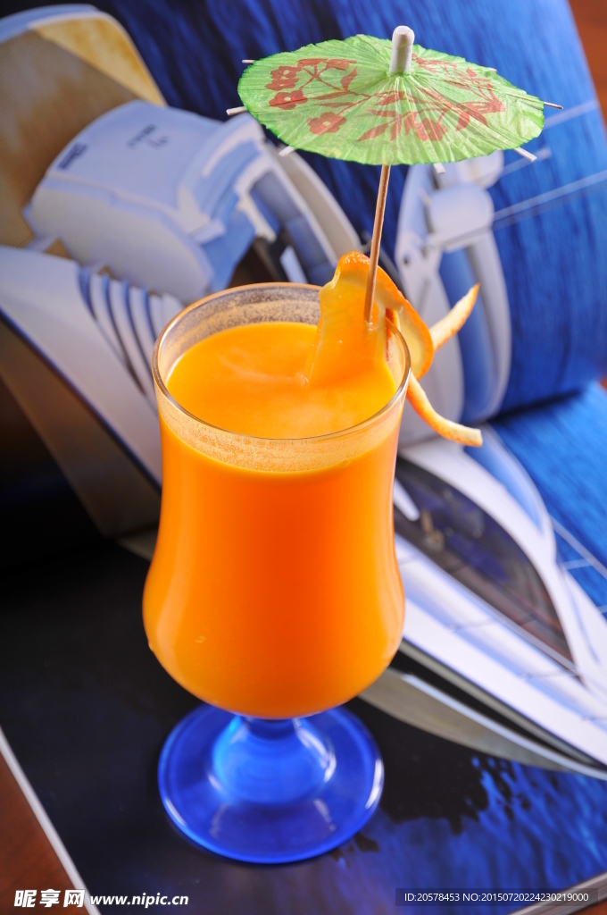 木瓜鲜橙汁