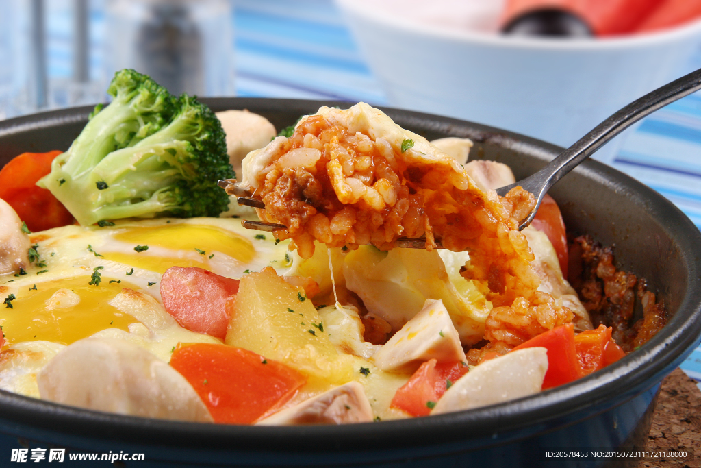 蕃茄肉醬烤蛋飯