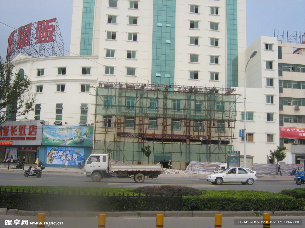 在建建筑