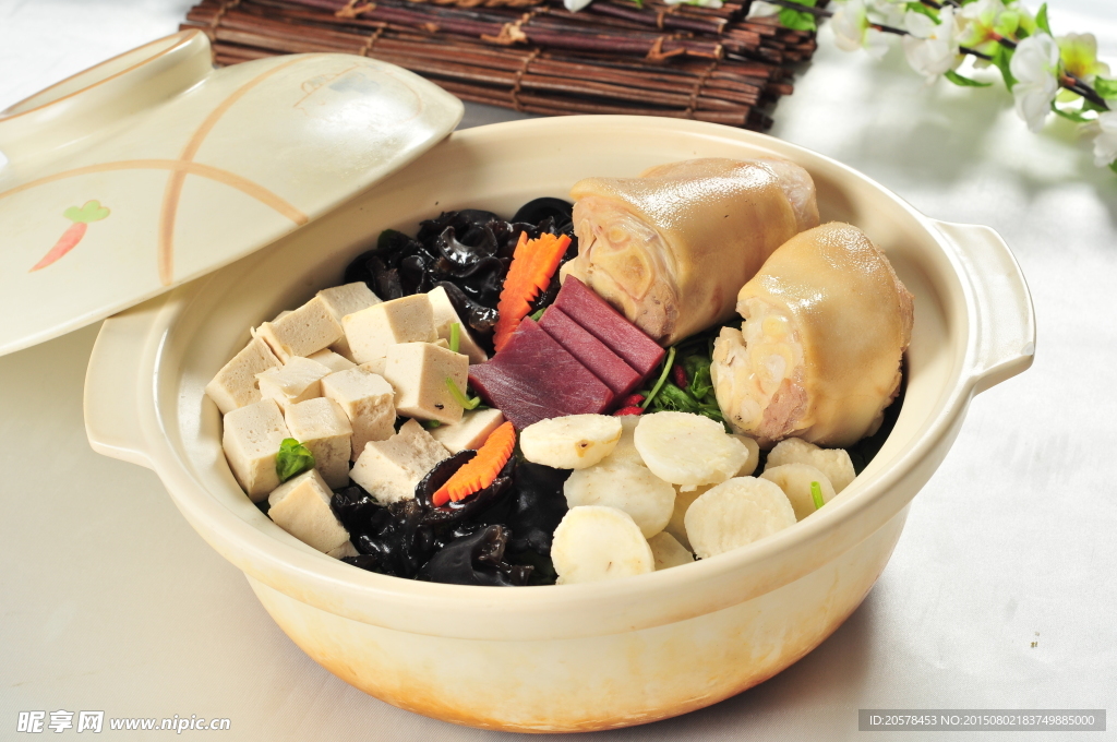 凍豆腐小白蹄