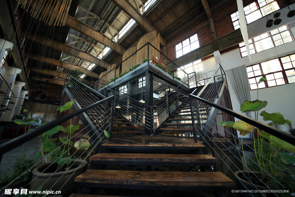 旧厂房改造设计工业loft风格