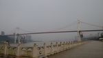 雾中的鹅公岩大桥