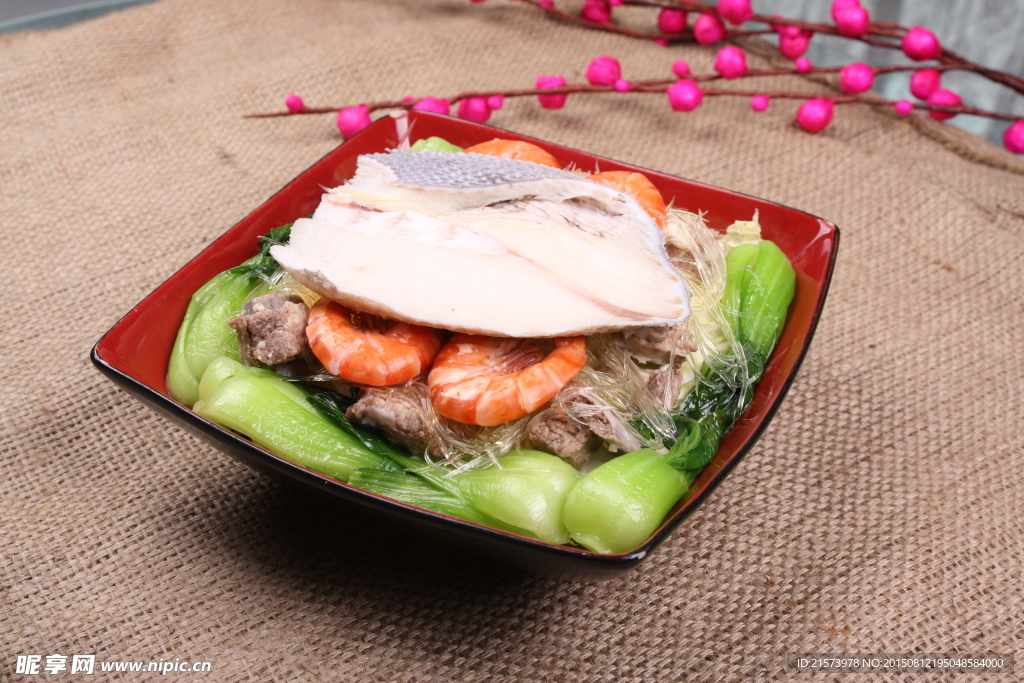 濃湯鱈魚燉翅