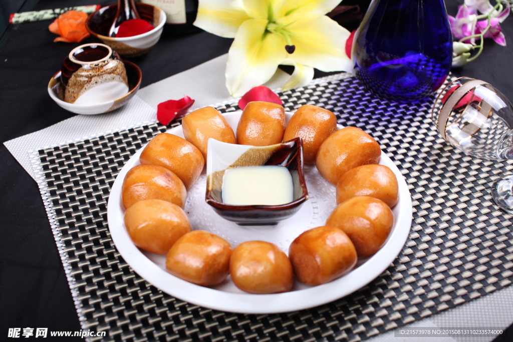 金饅頭
