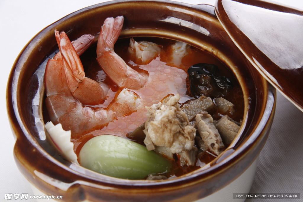 蝦捕酸辛魚(yú)