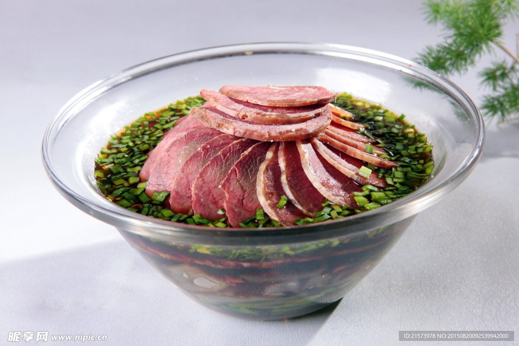 韭香干涼粉撈牛肉