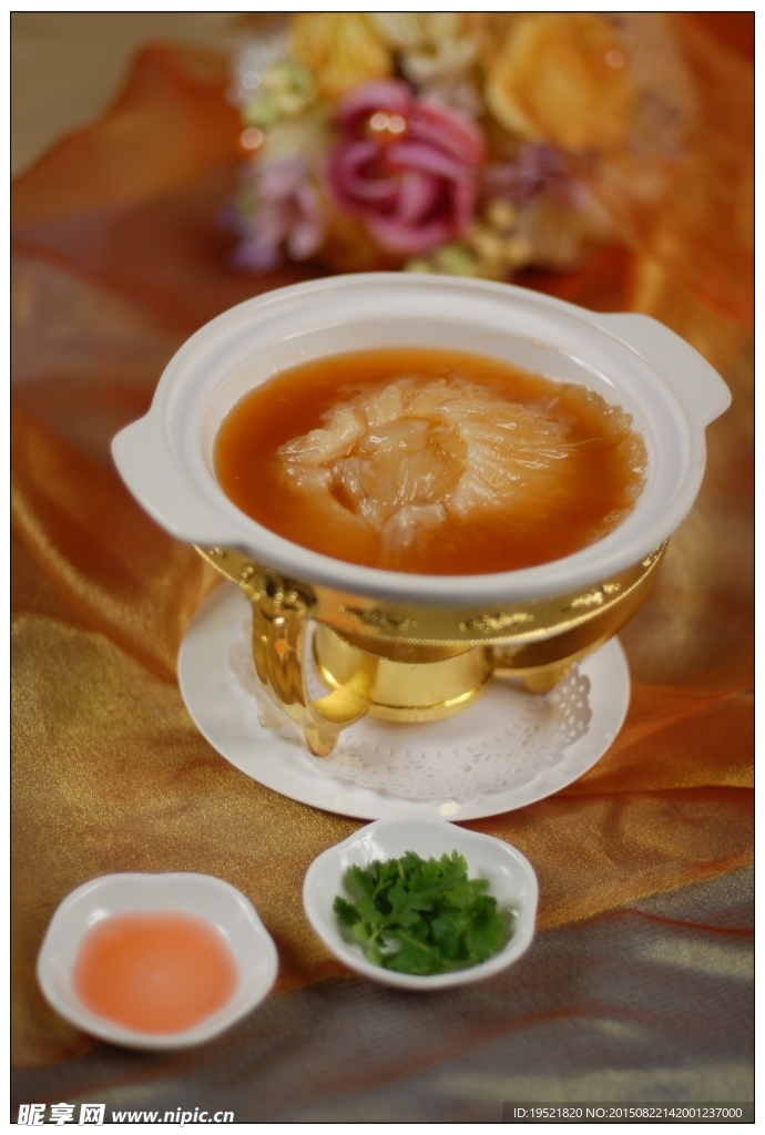 荔苑招牌翅