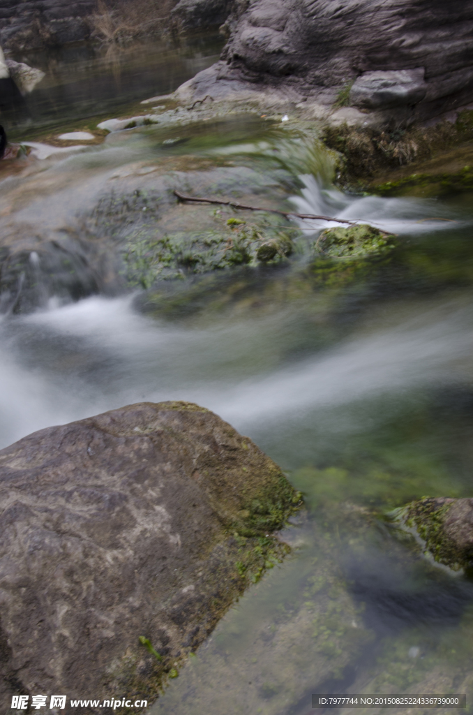 河水  溪水