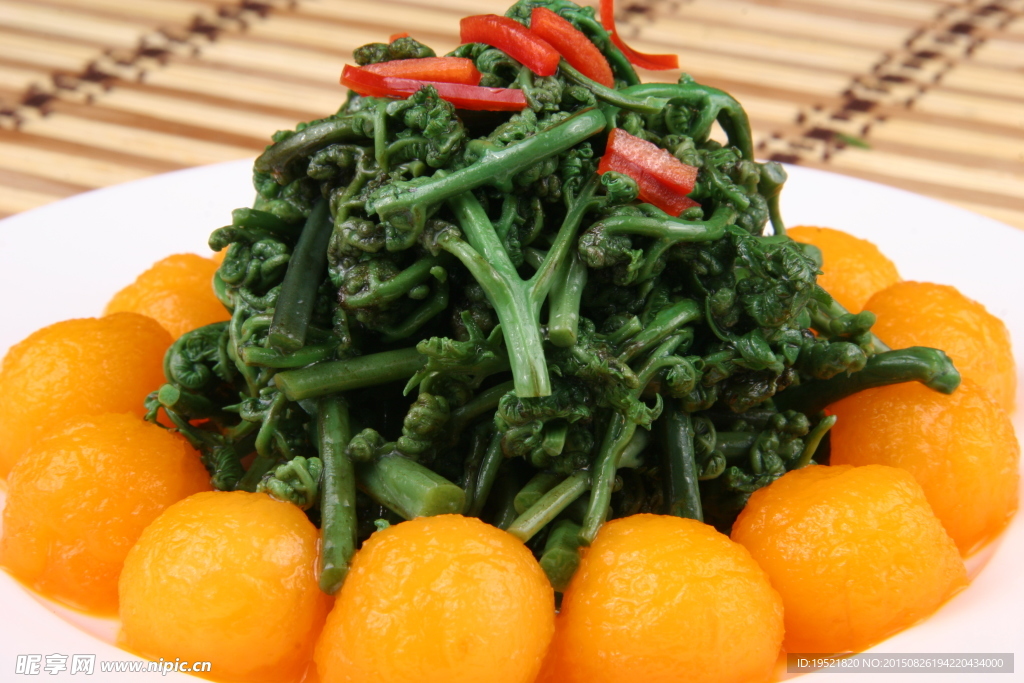 熗拌野蕨菜