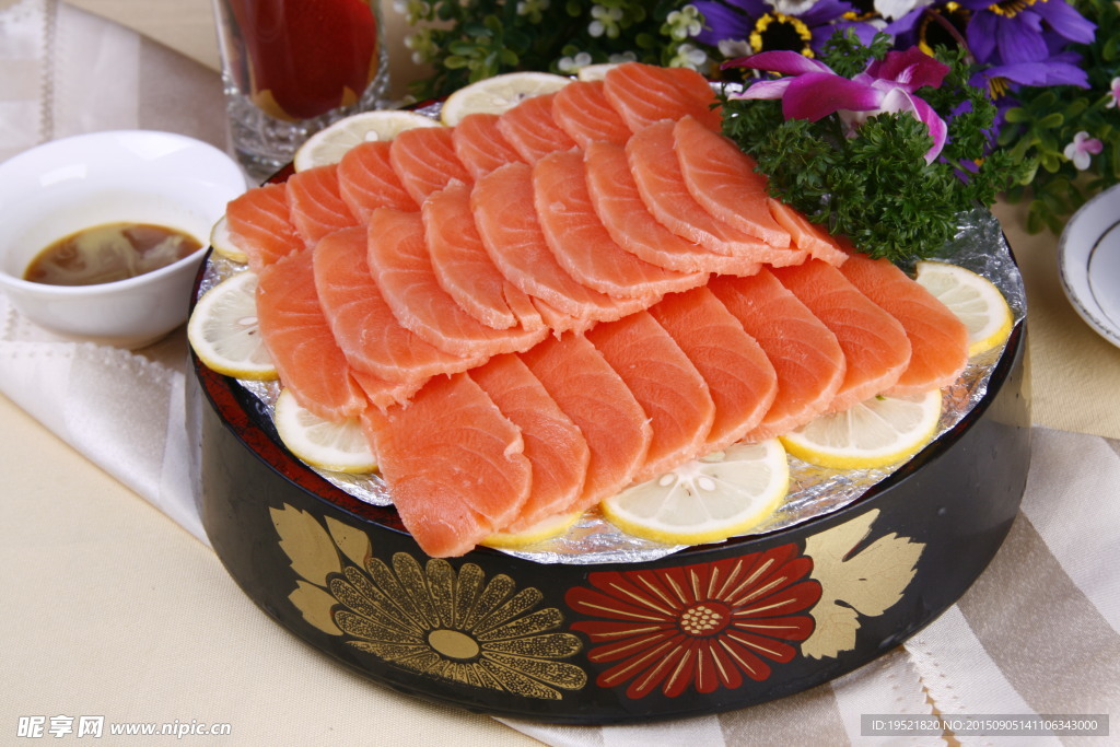 刺身三文魚