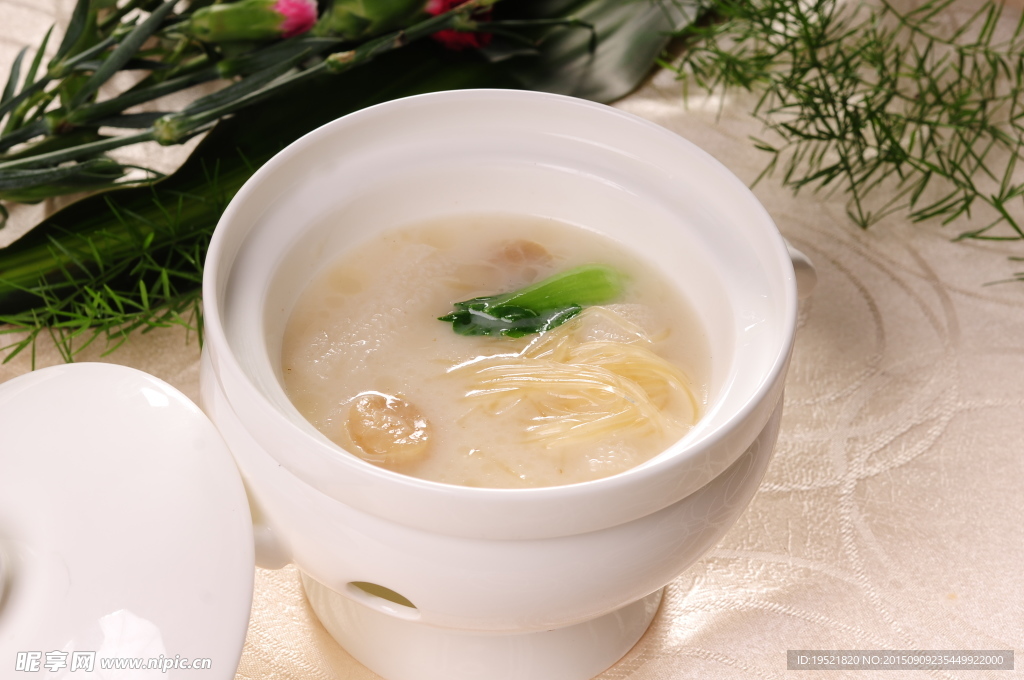 竹蓀菜膽翅