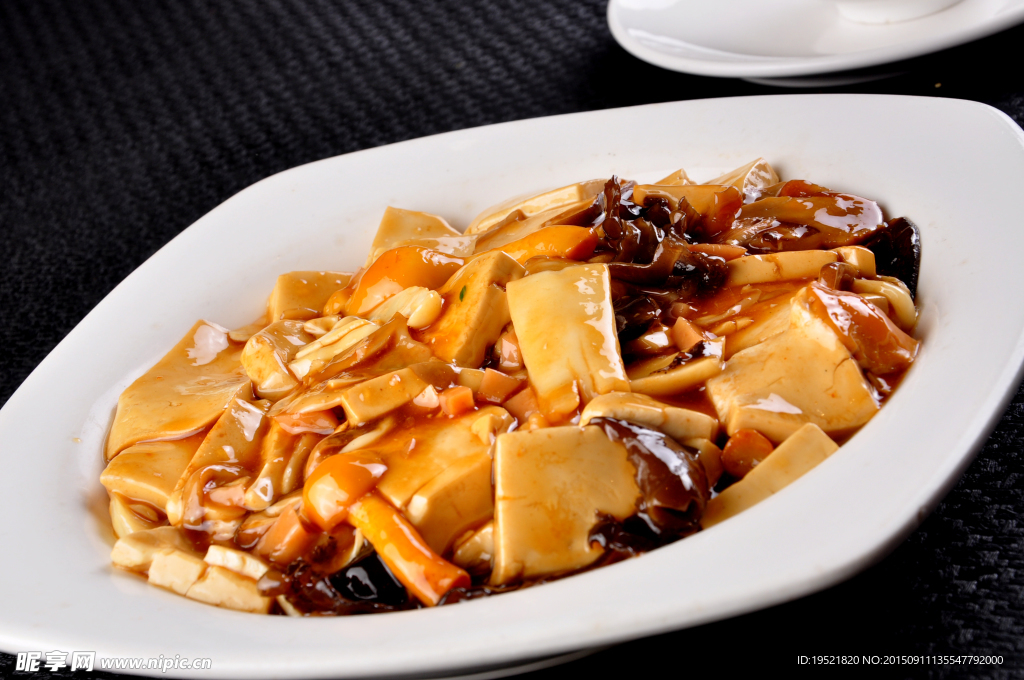 山菌燒豆腐