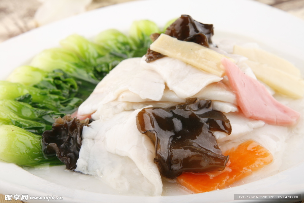 菜膽滑魚片