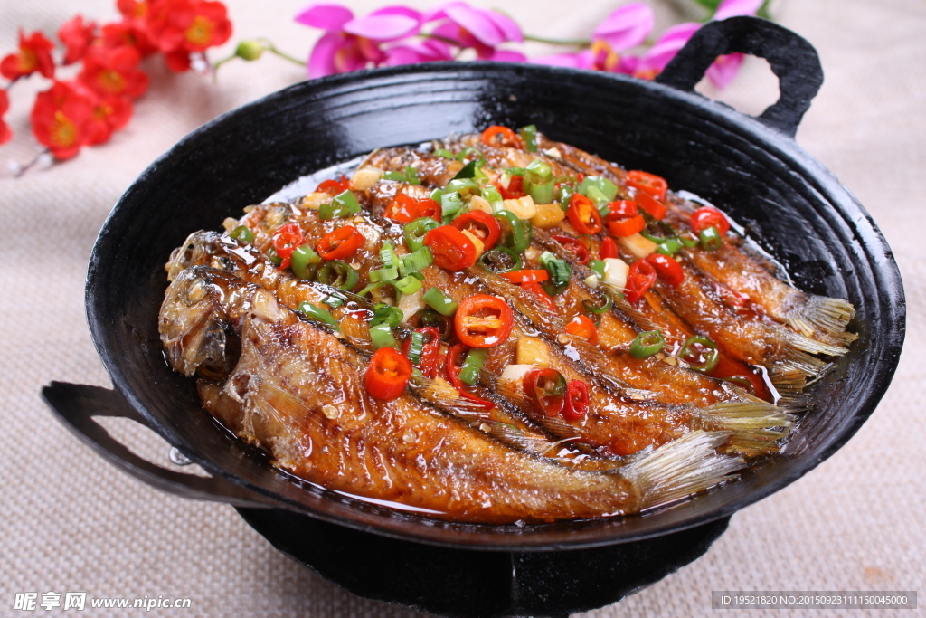 鍋黃花魚