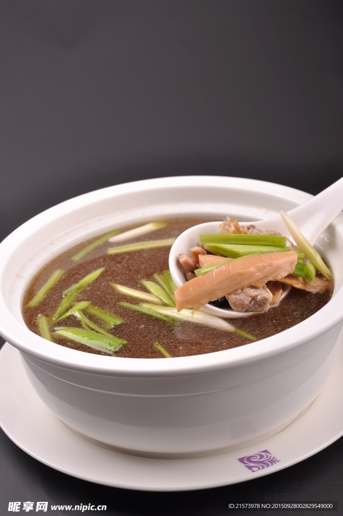 魷魚螺肉排骨湯