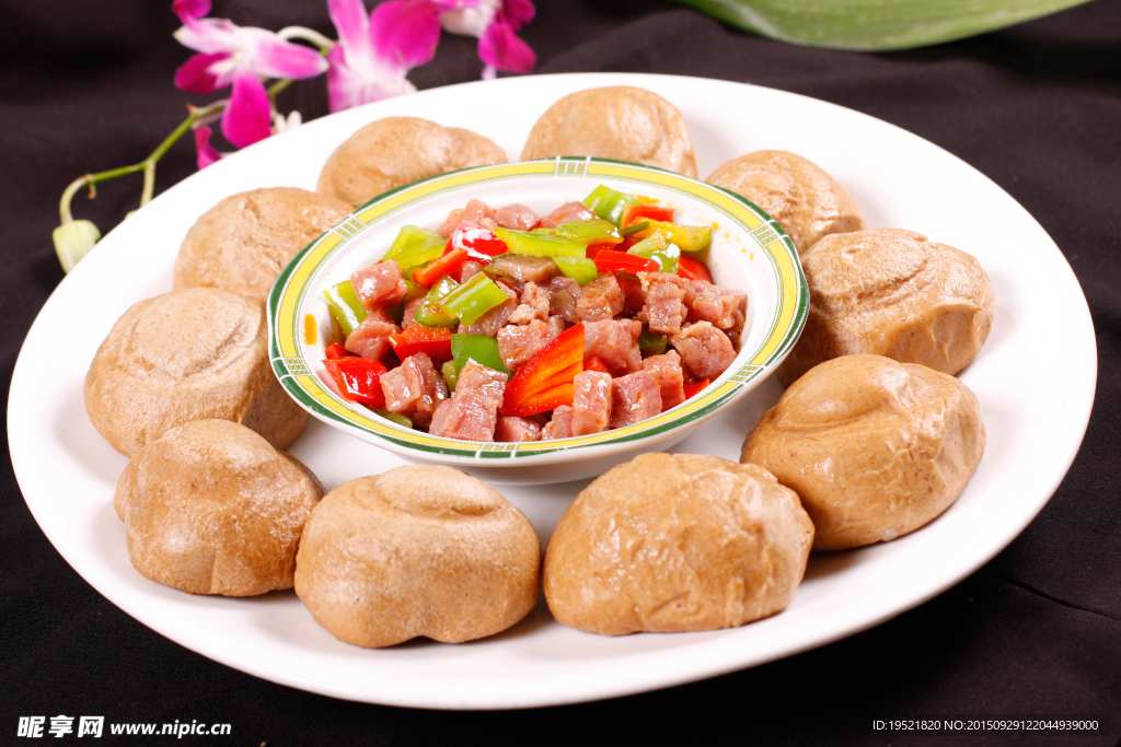 窩頭牛肉粒