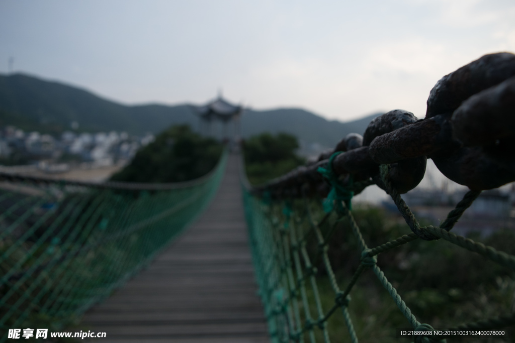 鐵索橋微距