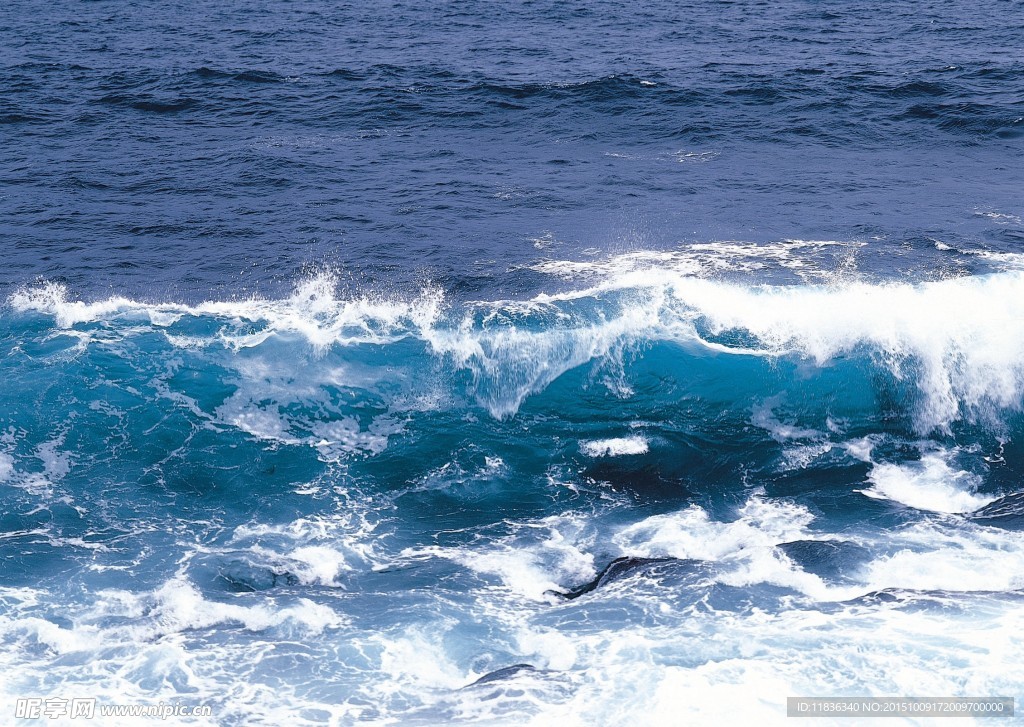 波濤的海水