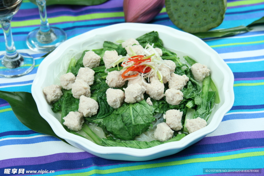 小白菜汆肉丸