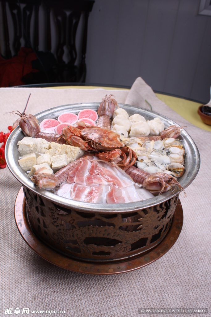 鮮酸菜鍋