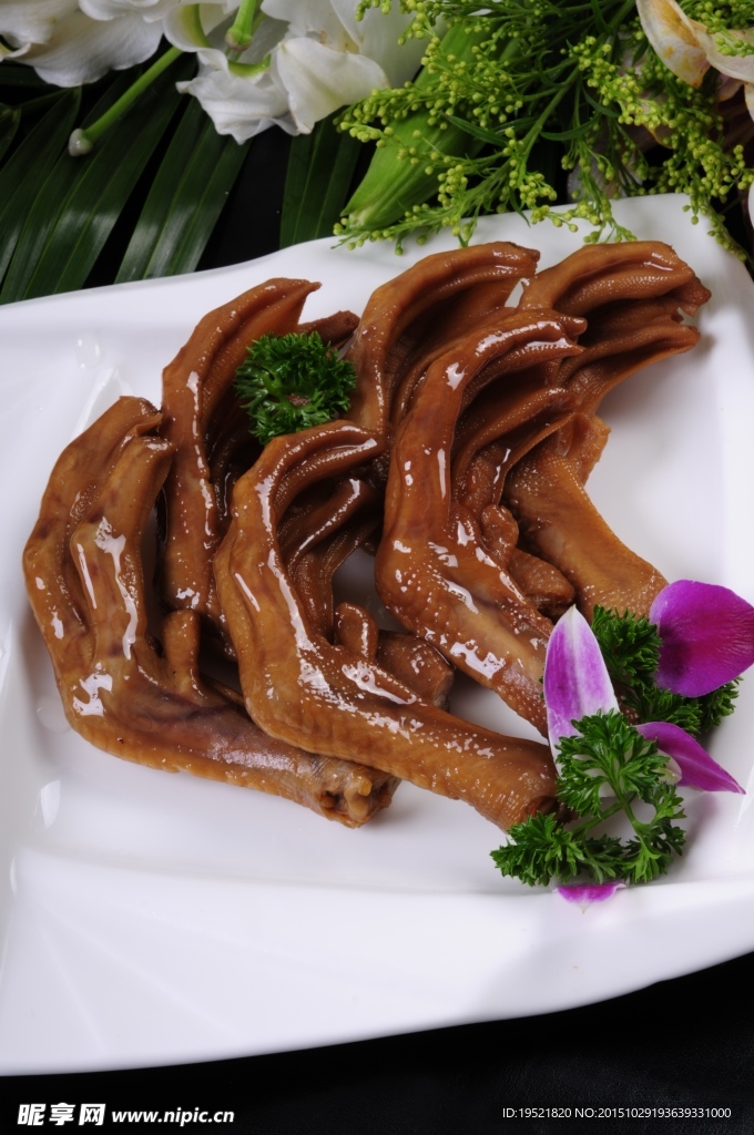 鹵水鵝掌