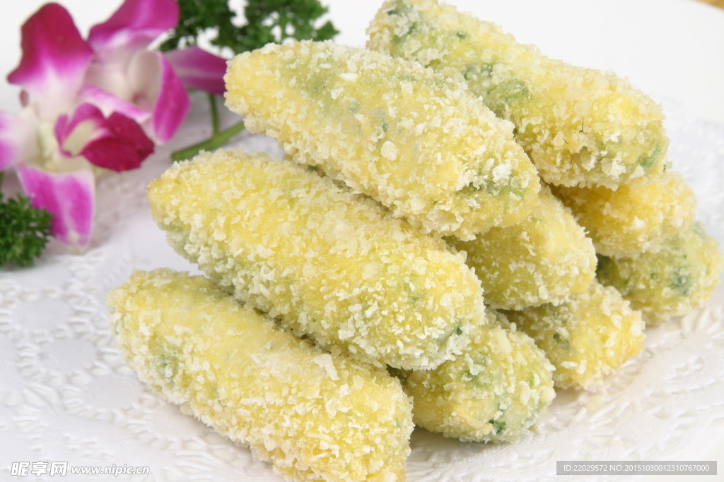 脆皮薺菜肉粒卷