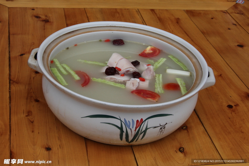 土豬豬蹄湯