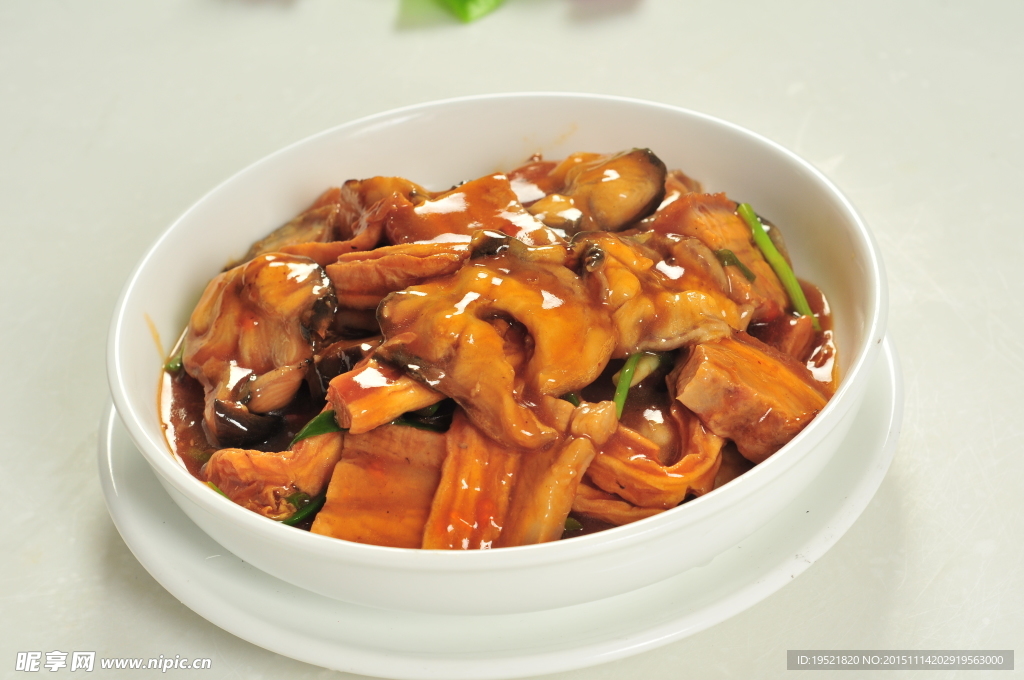 燒肉燜鰻魚