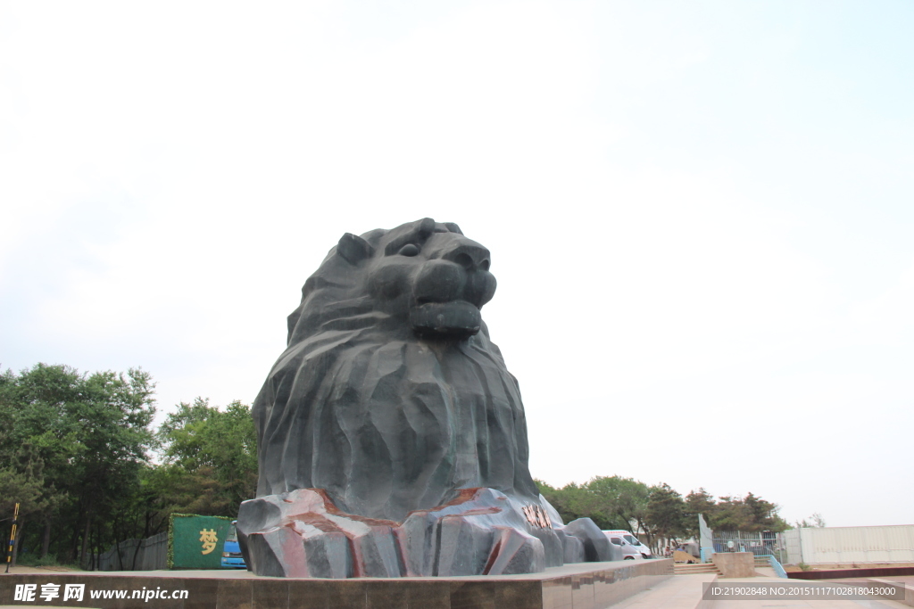 獅子石雕