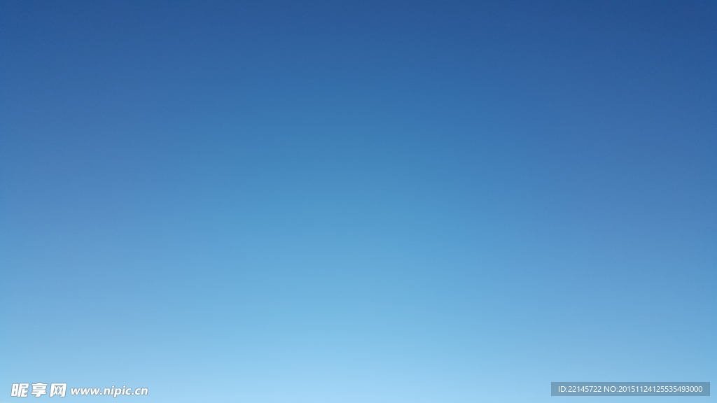 純藍天空圖