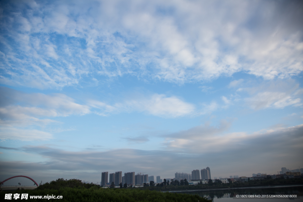 藍天 白云 天空