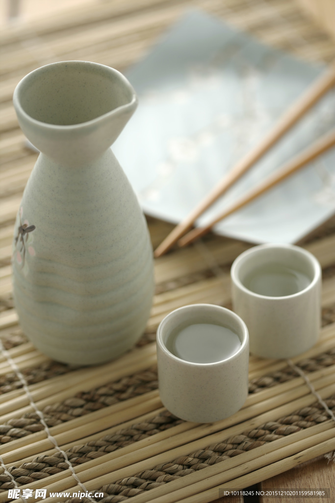 酒杯