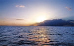 海上日出
