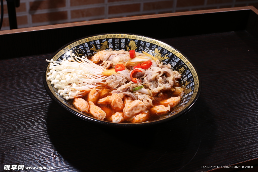 肥牛煮  大盤肥牛