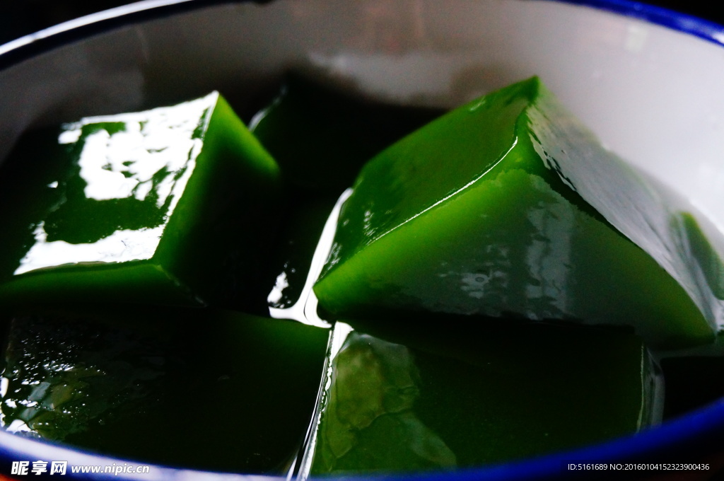 绿色豆腐