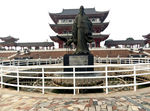歷史人物石像