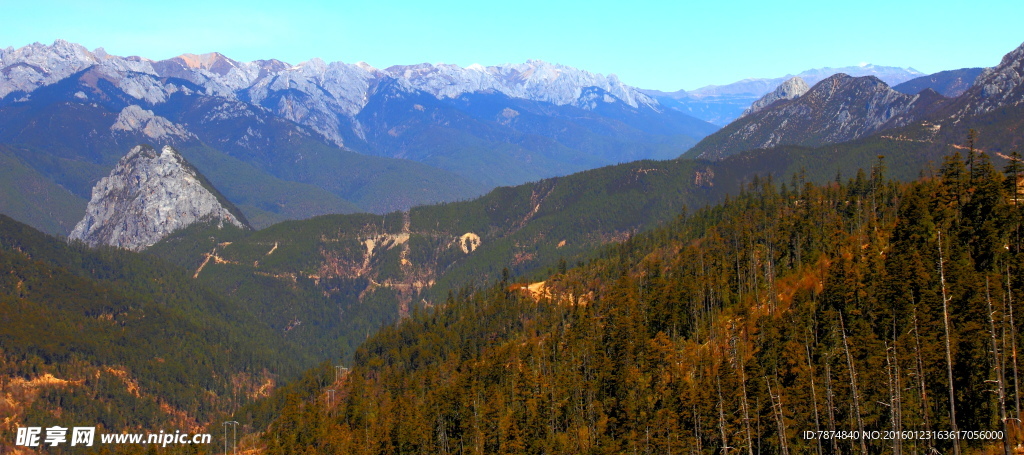 四川鄉(xiāng)城雪山
