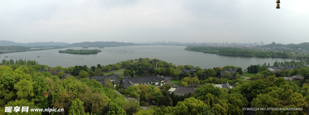 雷峰塔上風景
